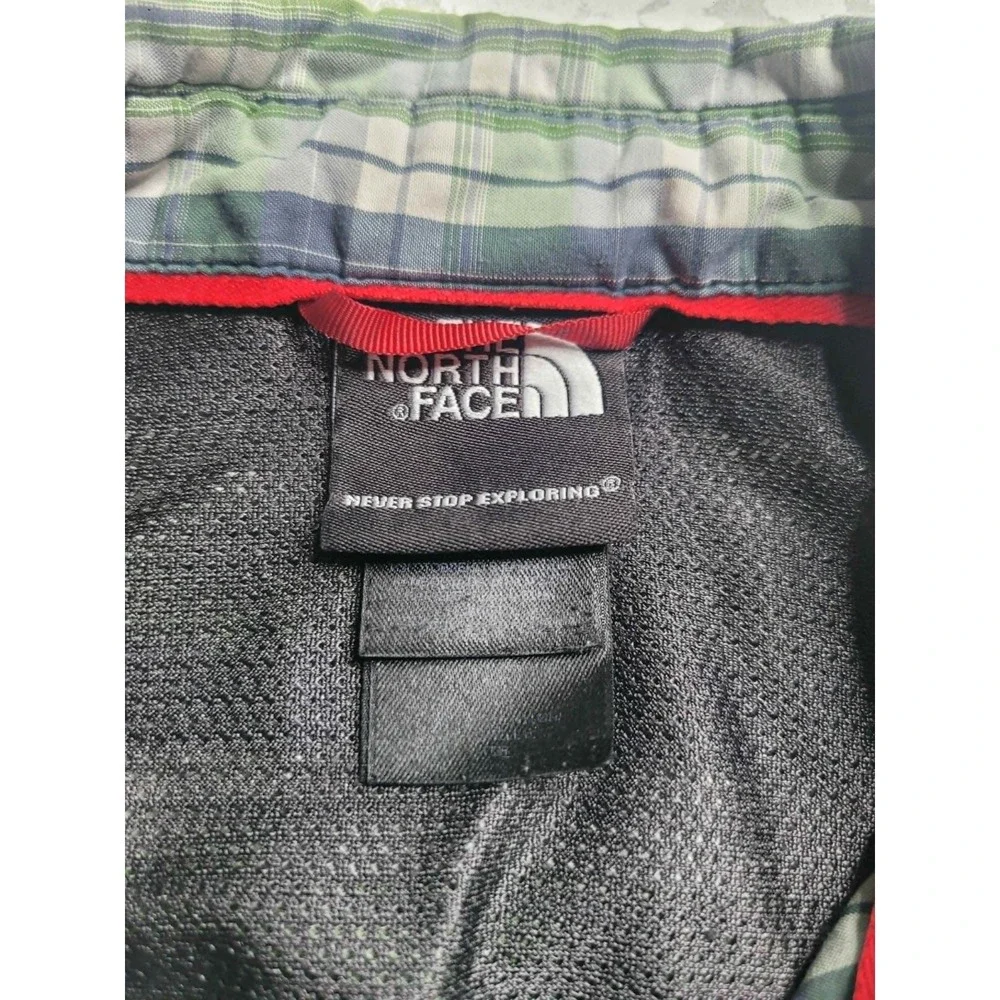 The North Face Short Sleeve Button Down Shirt Green Plaid Men's Size Medium M